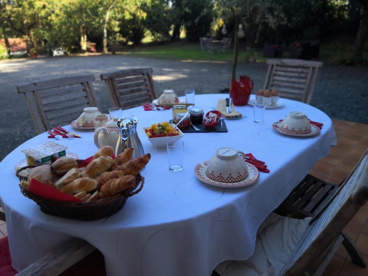 Bed and Breakfast Margautine à Ricourt Extérieur photo