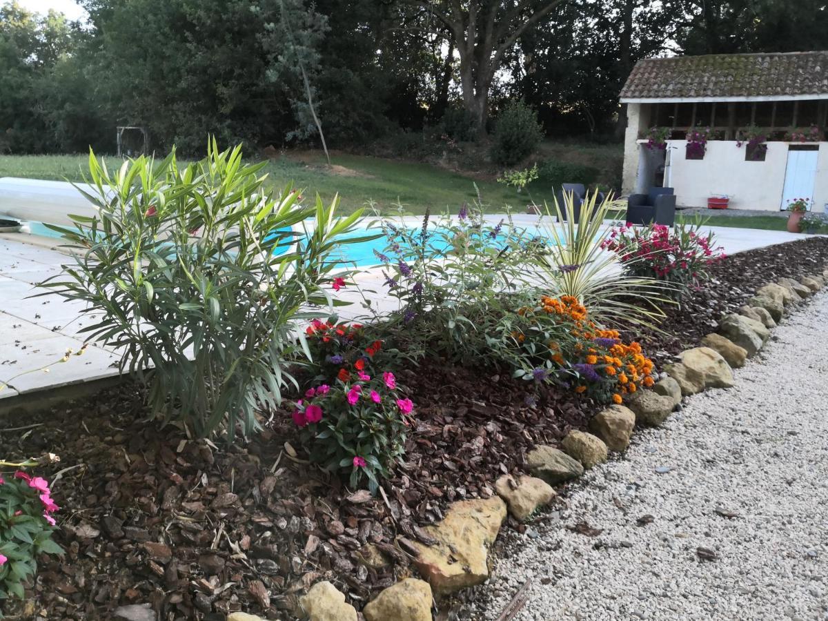 Bed and Breakfast Margautine à Ricourt Extérieur photo